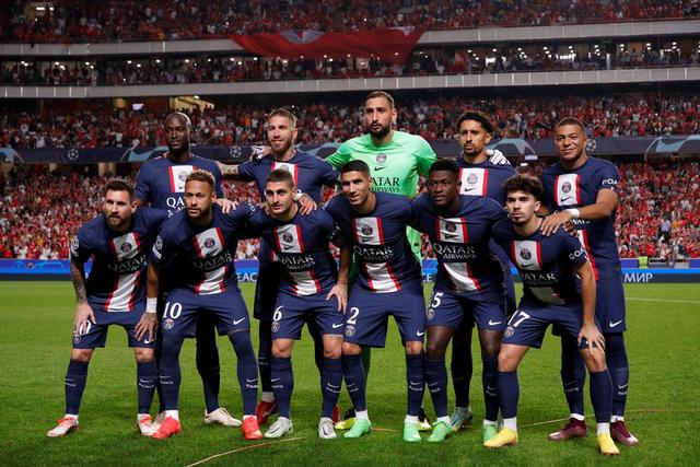 巴黎圣日耳曼：欧冠逆袭，铸就传奇新章